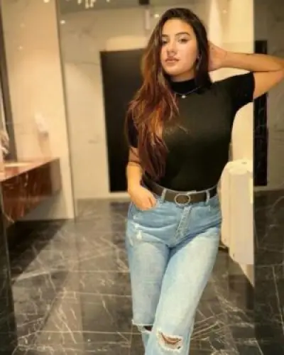 Escorts Sawombung